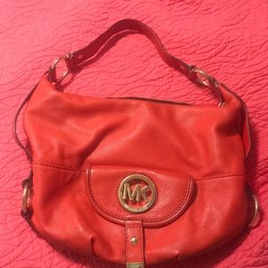 Micheal Kors purse
